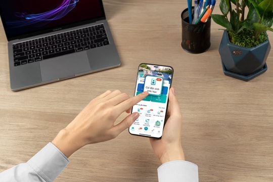 Giao dịch ngân hàng trực tuyến: Bảo vệ khách hàng với "tấm khiên" sinh trắc học