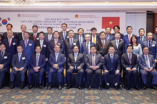 Phó Thống đốc Phạm Thanh Hà tháp tùng Thủ tướng Chính phủ Phạm Minh Chính thăm chính thức Hàn Quốc