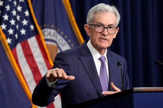 Chủ tịch Powell: FED không cần phải vội vàng hạ lãi suất thêm