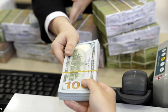Tỷ giá trung tâm ngày 4/7 giảm 7 đồng