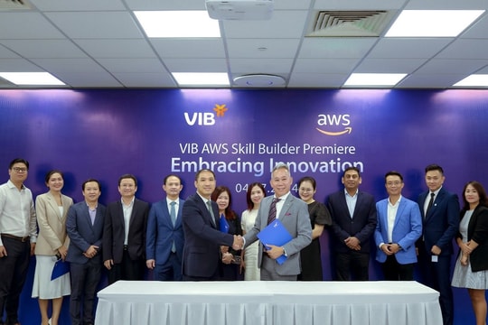 Ngân hàng đầu tiên của Việt Nam triển khai AWS Skill Builder, nâng cao năng lực điện toán đám mây