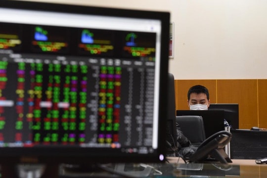 Dragon Capital dự báo chứng khoán sẽ tiếp tục giằng co và nhiều biến động