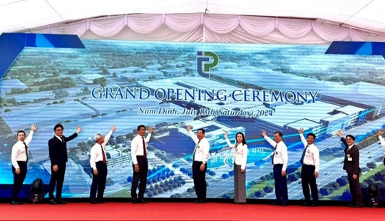 Nam Định chính thức đưa nhà máy dệt nhuộm công nghệ cao vào hoạt động