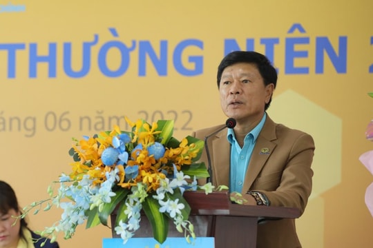 Chủ tịch Địa ốc Hoàng Quân Trương Anh Tuấn bị tạm hoãn xuất cảnh vì công ty nợ thuế