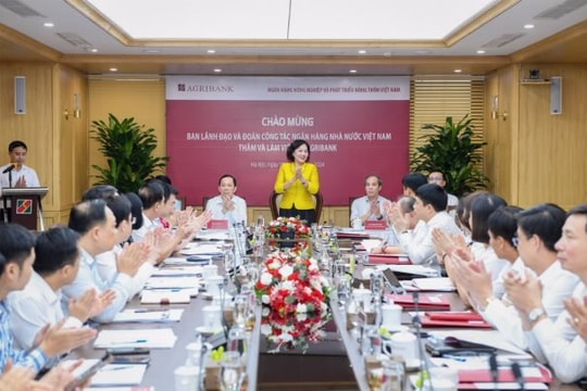 Ban Lãnh đạo Ngân hàng Nhà nước làm việc với cán bộ chủ chốt Agribank