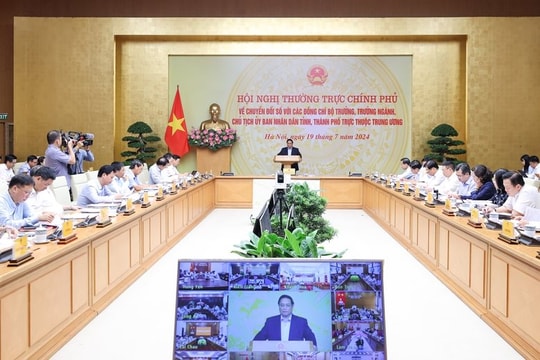 Cần mạnh dạn "tăng tốc", "bứt phá" trong chuyển đổi số