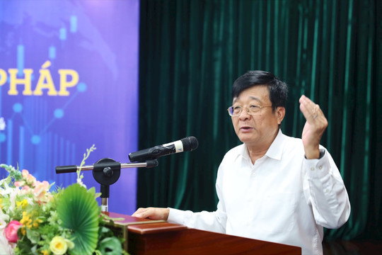 TS.Nguyễn Quốc Hùng: Ngành Ngân hàng trăn trở với tình trạng nợ xấu gia tăng