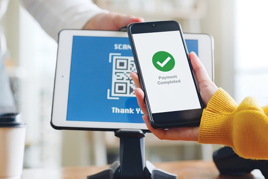 Phát triển thanh toán không dùng tiền mặt trong bối cảnh cách mạng công nghiệp 4.0 cơ hội và thách thức với hệ thống ngân hàng