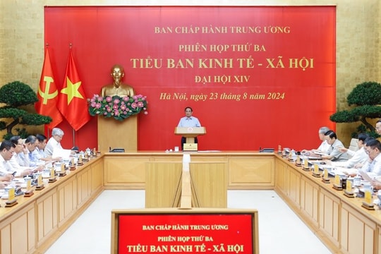 Thủ tướng Phạm Minh Chính chủ trì phiên họp thứ ba Tiểu ban Kinh tế - xã hội Đại hội XIV của Đảng