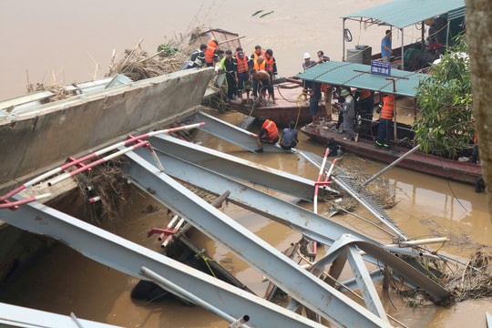 Thủ tướng chỉ đạo khẩn trương nghiên cứu đầu tư xây dựng cầu Phong Châu mới