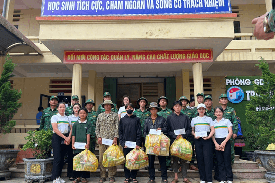 OCB chung tay hỗ trợ các địa phương khắc phục hậu quả sau bão số 3 (Yagi)