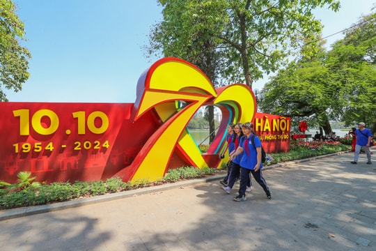 Kỷ niệm 70 năm Ngày Giải phóng Thủ đô (10/10/1954 - 10/10/2024): Xứng danh Thủ đô Anh hùng, ngàn năm văn hiến