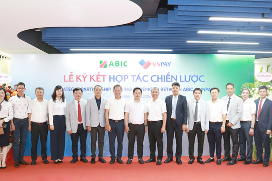 Thúc đẩy chuyển đổi số ngành bảo hiểm qua hợp tác chiến lược giữa VNPAY và Bảo hiểm Agribank