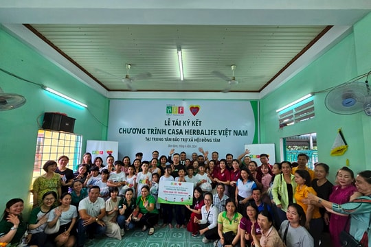 Tái ký tài trợ chương trình Casa Herbalife giúp cải thiện dinh dưỡng cho trẻ em và người cao tuổi có hoàn cảnh khó khăn