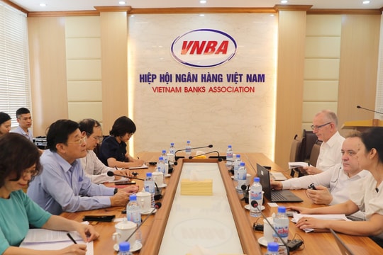 Hiệp hội Ngân hàng Việt Nam làm việc với nhóm công tác Ngân hàng Thế giới