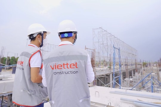 Tăng trưởng lợi nhuận trái chiều của 2 doanh nghiệp “họ” Viettel