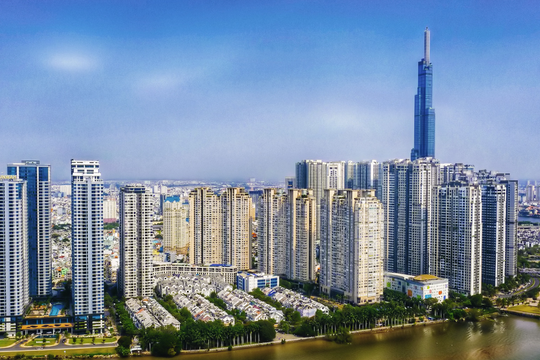 Vốn ngoại đổ vào bất động sản tăng gần 2,4 lần so với năm 2023