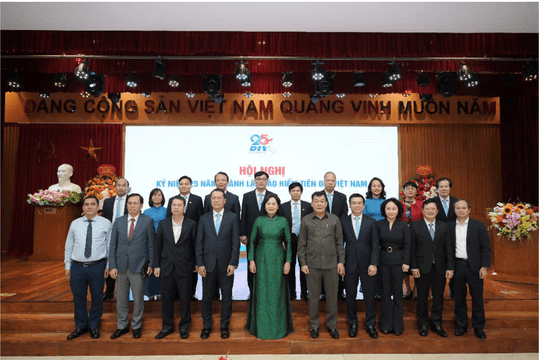 Bảo hiểm tiền gửi Việt Nam kỷ niệm 25 năm thành lập