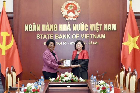 Thống đốc Nguyễn Thị Hồng tiếp Bộ trưởng, Chủ tịch Ngân hàng Trung ương Cuba