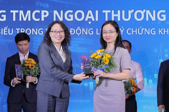 Vietcombank được vinh danh là thành viên tiêu biểu trong hoạt động lưu ký chứng khoán năm 2024