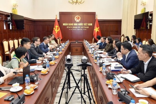 Thống đốc Nguyễn Thị Hồng làm việc với Đoàn cán bộ của Quỹ Tiền tệ Quốc tế