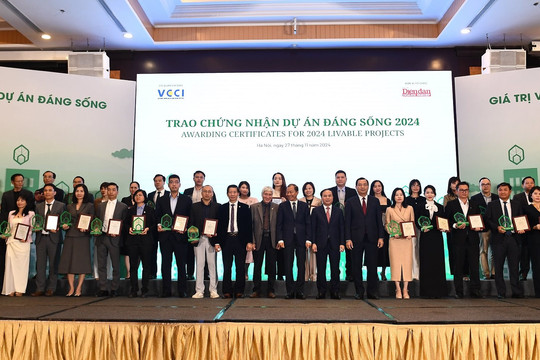Sun Group nhận chứng nhận Dự án đáng sống với Đô thị nghỉ dưỡng tại Hà Nam