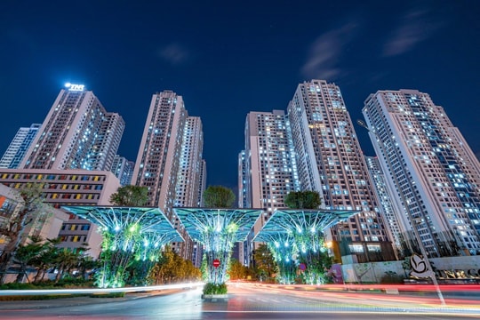 Nhóm doanh nghiệp bất động sản thuộc ROX Group đang kinh doanh ra sao?