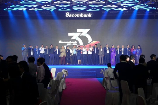 Sacombank: 33 năm vững bước đồng hành cùng người dân và doanh nghiệp