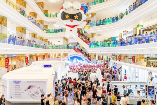 Hơn 1 triệu khách hàng mua sắm tại Thiso Mall dịp cuối năm