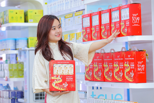 Món quà sức khỏe mùa Tết 2025: TH true NUT & TH true OAT với thông điệp Vị Hạnh Phúc - Xuân Sung Túc