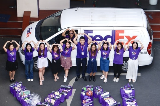 FedEx lan tỏa niềm vui mùa lễ hội và tiếp sức ước mơ cho các em nhỏ có hoàn cảnh khó khăn