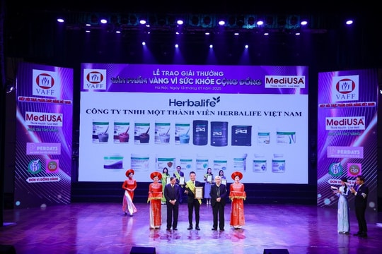 Lần thứ 10 liên tiếp Herbalife Việt Nam đạt giải thưởng “Sản phẩm Vàng Vì sức khỏe cộng đồng”