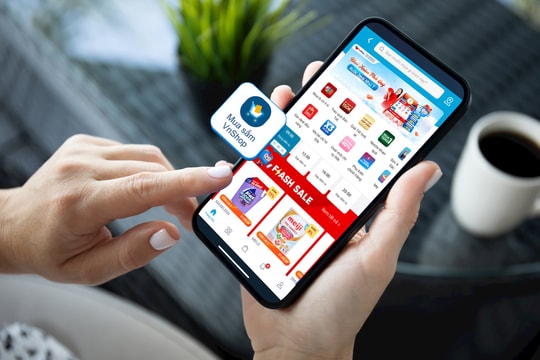 Mua sắm VnShop dịp Valentine: Ưu đãi tới 300.000 đồng, freeship, săn deal thả ga