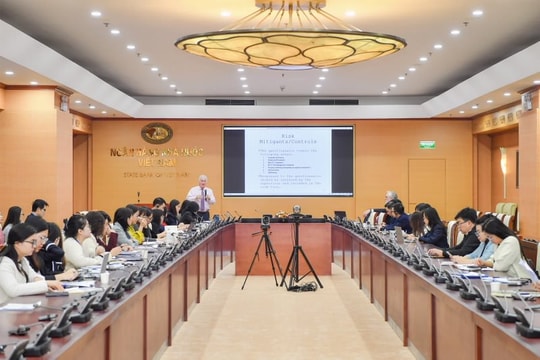 Công cụ giám sát trên cơ sở rủi ro về rửa tiền và tài trợ khủng bố