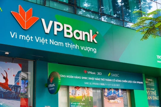 Lãnh đạo VPBank chi hơn 500 tỷ đồng mua cổ phiếu VPB