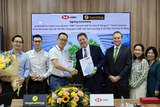 HSBC cấp khoản tín dụng thương mại liên kết bền vững cho Thế Giới Di Động