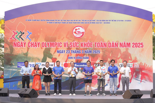 Sacombank tiếp lửa tinh thần thể thao cùng Ngày chạy Olympic vì sức khỏe toàn dân 2025
