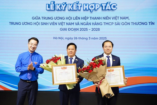 Sacombank hợp tác đưa tài chính số đến sinh viên và thanh niên Việt Nam