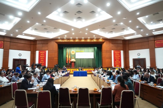 Bộ Tài chính: Kiên trì trao đổi, hướng tới cân bằng thương mại để cùng phát triển
