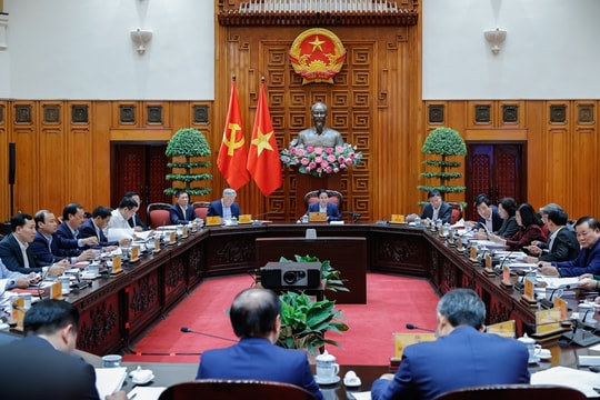 Tiếp tục giải quyết các quan tâm của phía Hoa Kỳ bằng biện pháp thuế quan và phi thuế quan