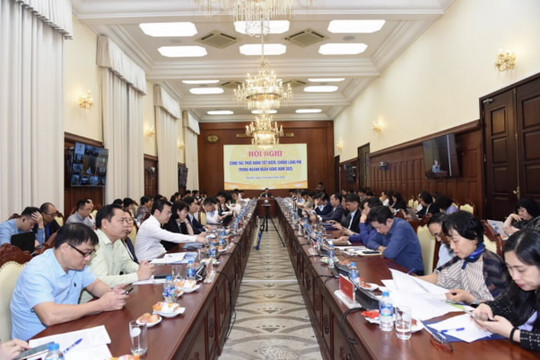 Đẩy mạnh thực hành tiết kiệm, chống lãng phí trong ngành Ngân hàng