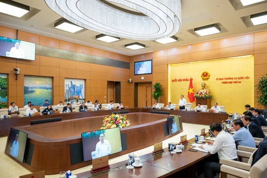 Khai mạc Phiên họp thứ 44 của Ủy ban Thường vụ Quốc hội