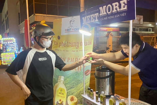 MEET MORE: Đưa sản phẩm cà phê nông sản Việt chào mừng Đại lễ 30/4 - 1/5