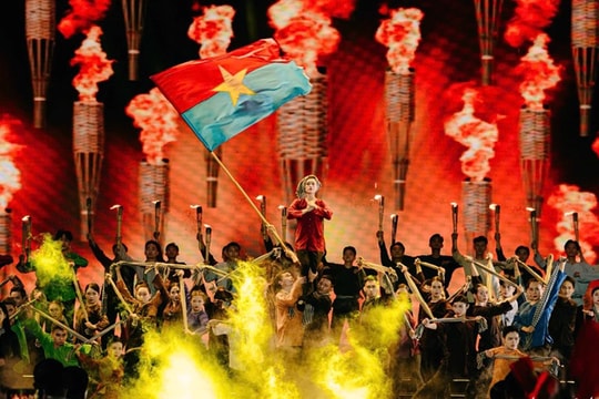 Lãnh đạo Đảng, Nhà nước dự Cầu truyền hình “Vang mãi khúc khải hoàn”