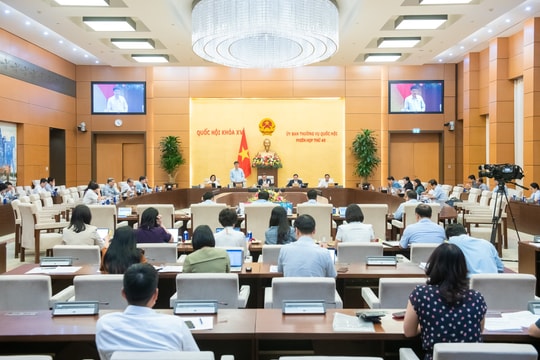 Phát triển kinh tế tư nhân: Thay đổi tư duy quản lý nhà nước từ kiểm soát, giám sát sang kiến tạo, phát triển