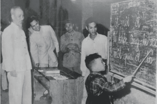 Học Bác: Làm tốt phong trào "bình dân học vụ số" ngành ngân hàng trên địa bàn TP. Hồ Chí Minh
