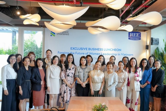 Standard Chartered hợp tác với REE thúc đẩy vai trò lãnh đạo hòa nhập và bình đẳng giới tại Việt Nam