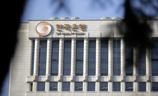 Hàn Quốc hạ lãi suất chủ chốt xuống 2,5%, triển vọng tăng trưởng 2025 xuống 0,8%