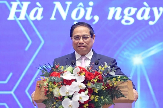 Thủ tướng chỉ đạo giải quyết các yêu cầu, đề xuất của doanh nghiệp trong 2 tuần