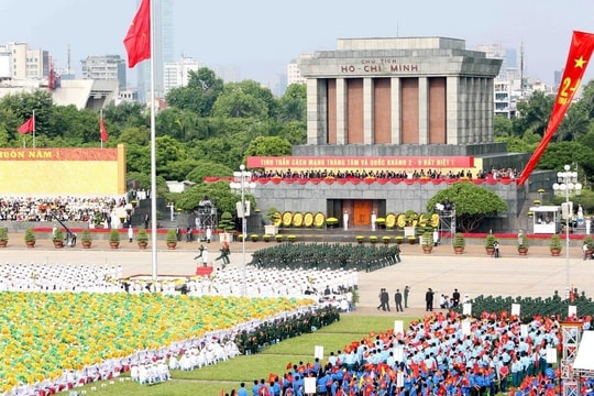 Khẩn trương hoàn thiện và ban hành Đề án diễu binh, diễu hành trong tháng 6/2025